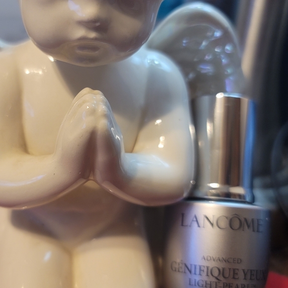 LANCOME premium face products 😍 ✨️ 💕 - Picture 4 of 4